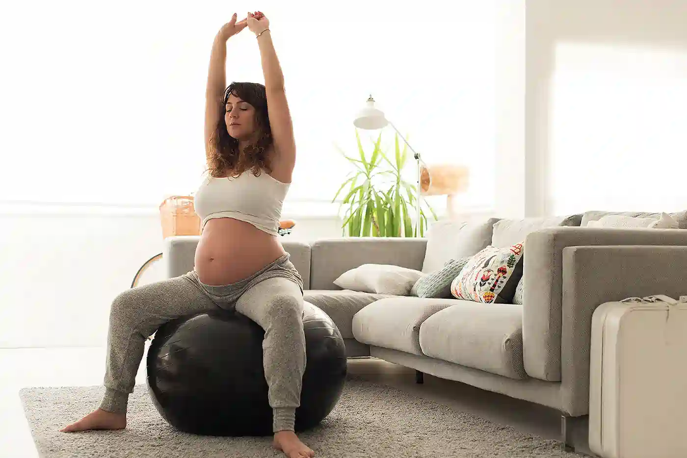 How to Support Your Core Safely During Pregnancy Chester